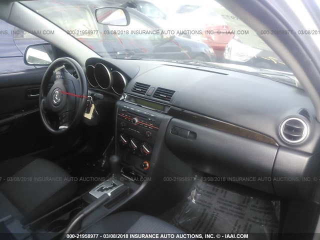 JM1BK32G271703778 - 2007 MAZDA 3 I SILVER photo 5