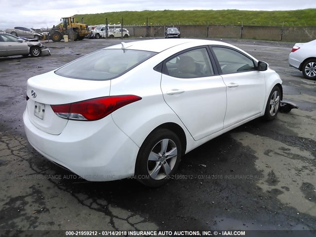 5NPDH4AE0DH354413 - 2013 HYUNDAI ELANTRA GLS/LIMITED WHITE photo 4