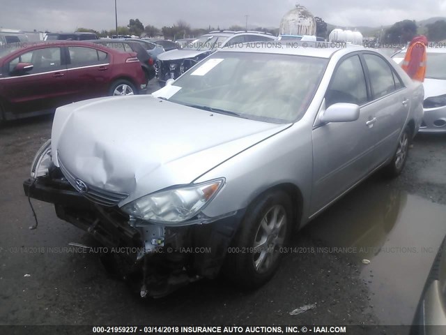 4T1BF30K46U626674 - 2006 TOYOTA CAMRY LE/XLE/SE SILVER photo 2