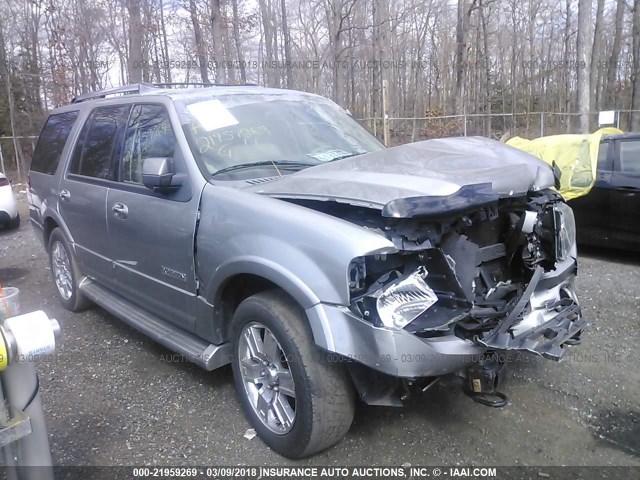 1FMFU20538LA48118 - 2008 FORD EXPEDITION LIMITED GRAY photo 1