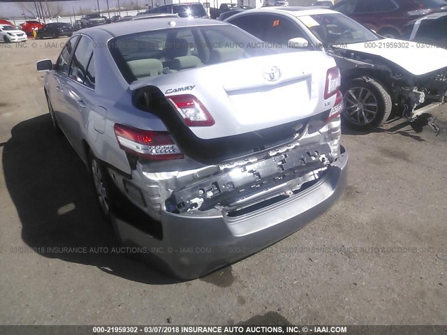 4T1BF3EK3BU727319 - 2011 TOYOTA CAMRY SE/LE/XLE SILVER photo 6