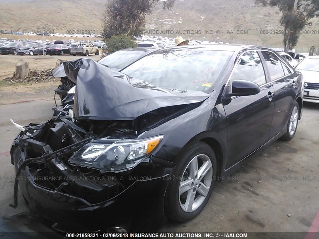 4T1BF1FK8EU399645 - 2014 TOYOTA CAMRY L/SE/LE/XLE 黑色 照片 2