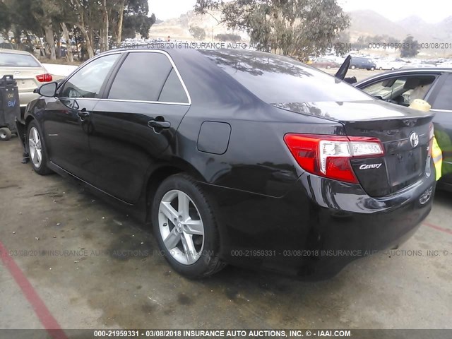 4T1BF1FK8EU399645 - 2014 TOYOTA CAMRY L/SE/LE/XLE 黑色 照片 3