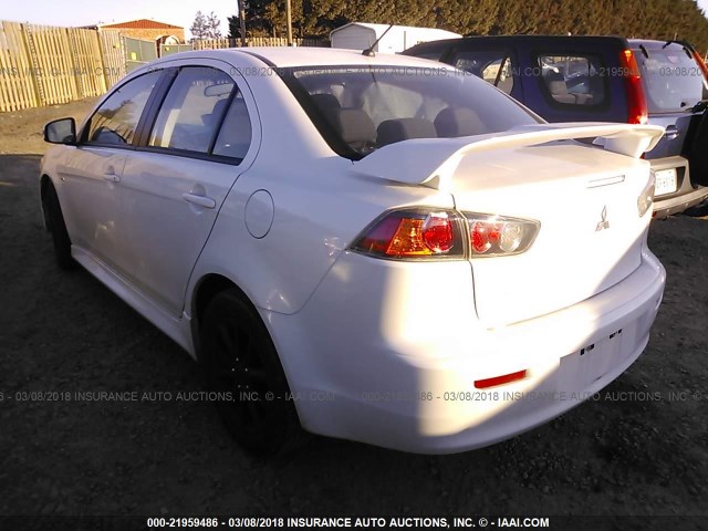 JA32U2FUXGU008109 - 2016 MITSUBISHI LANCER ES WHITE photo 3