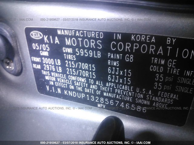 KNDUP132856746586 - 2005 KIA SEDONA EX/LX GRAY photo 9