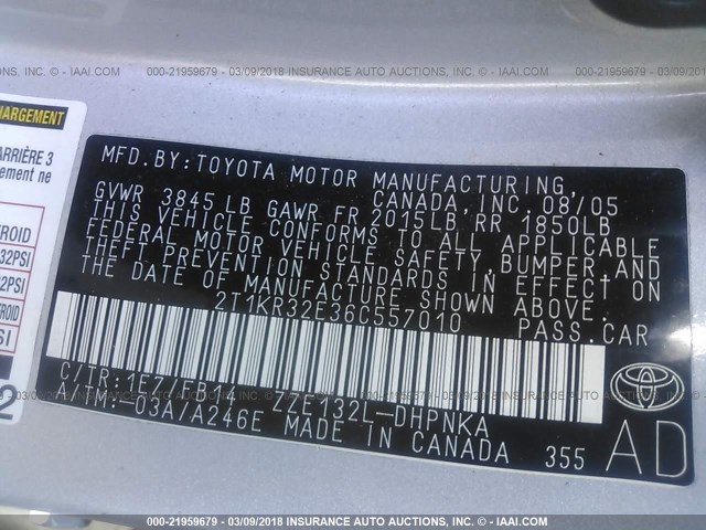 2T1KR32E36C557010 - 2006 TOYOTA COROLLA MATRIX XR SILVER photo 9