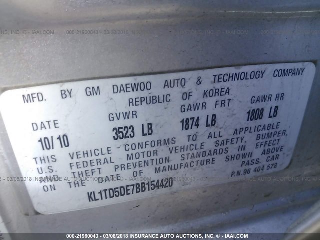 KL1TD5DE7BB154420 - 2011 CHEVROLET AVEO LS/LT 银色 照片 9