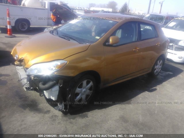 2T1KU40E09C042199 - 2009 TOYOTA COROLLA MATRIX  ORANGE photo 2