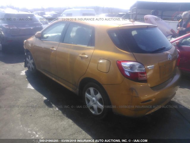 2T1KU40E09C042199 - 2009 TOYOTA COROLLA MATRIX  ORANGE photo 3