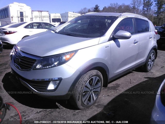 KNDPCCA23B7069346 - 2011 KIA SPORTAGE EX/SX SILVER photo 2