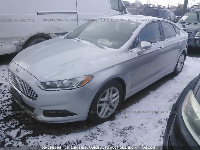 3FA6P0H78FR242959 - 2015 FORD FUSION SE SILVER photo 2