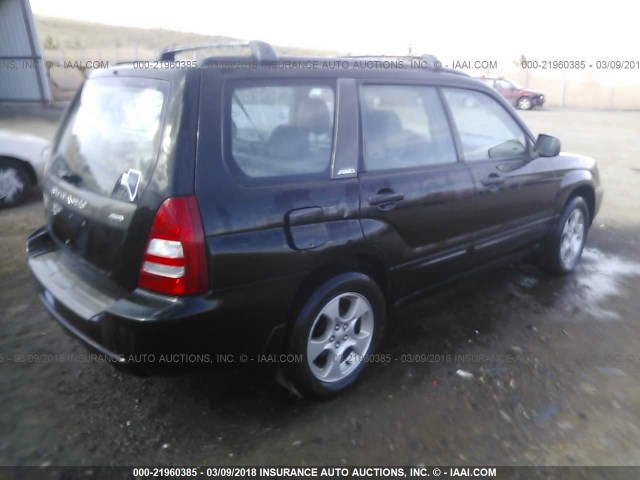 JF1SG65684H745077 - 2004 SUBARU FORESTER 2.5XS შავი ფოტო 4