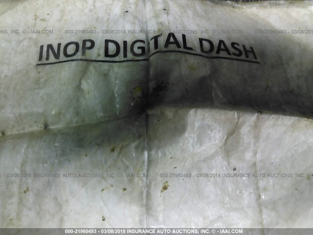 1FUJA6CV17PZ29104 - 2007 FREIGHTLINER CONVENTIONAL COLUMBIA WHITE photo 6