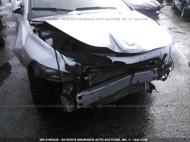 1G1ZE5E15BF351583 - 2011 CHEVROLET MALIBU LTZ 银色 照片 6