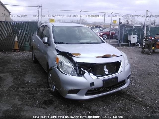 3N1CN7AP5CL856245 - 2012 NISSAN VERSA S/SV/SL SILVER photo 6