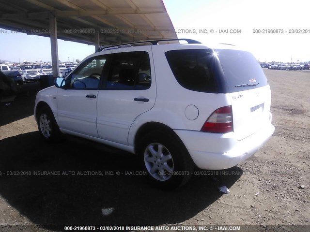 4JGAB72E7XA080901 - 1999 MERCEDES-BENZ ML 430 WHITE photo 3