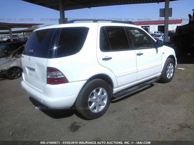 4JGAB72E7XA080901 - 1999 MERCEDES-BENZ ML 430 WHITE photo 4