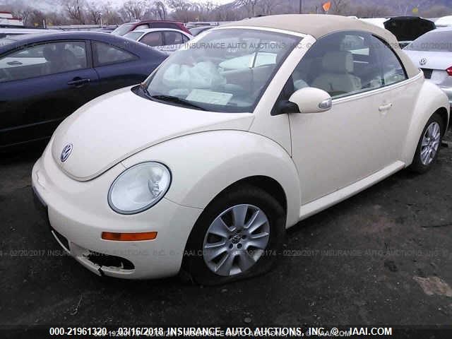 3VWPF31Y48M419915 - 2008 VOLKSWAGEN NEW BEETLE CONVERTIBLE S WHITE photo 2