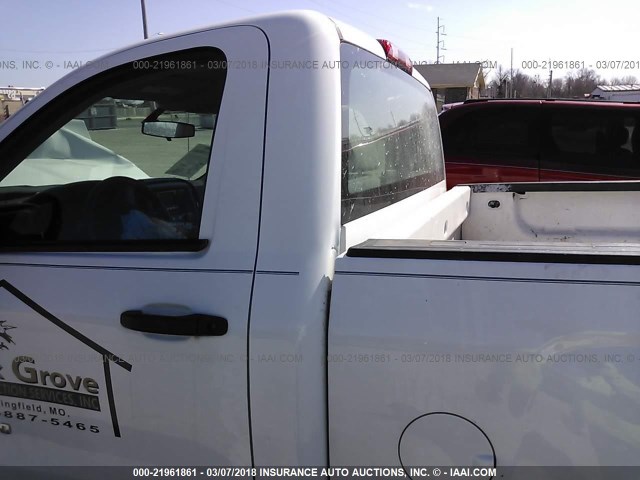 1GCNCPEH2EZ183716 - 2014 CHEVROLET SILVERADO C1500 WHITE photo 8