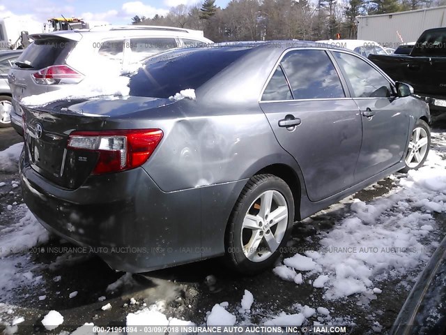 4T1BF1FK6EU832993 - 2014 TOYOTA CAMRY L/SE/LE/XLE 灰色 照片 4