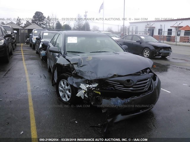 4T1BE46K88U761935 - 2008 TOYOTA CAMRY CE/LE/XLE/SE GRAY photo 6