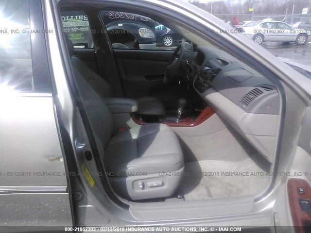 4T1BF30K16U635543 - 2006 TOYOTA CAMRY LE/XLE/SE 棕色 照片 5