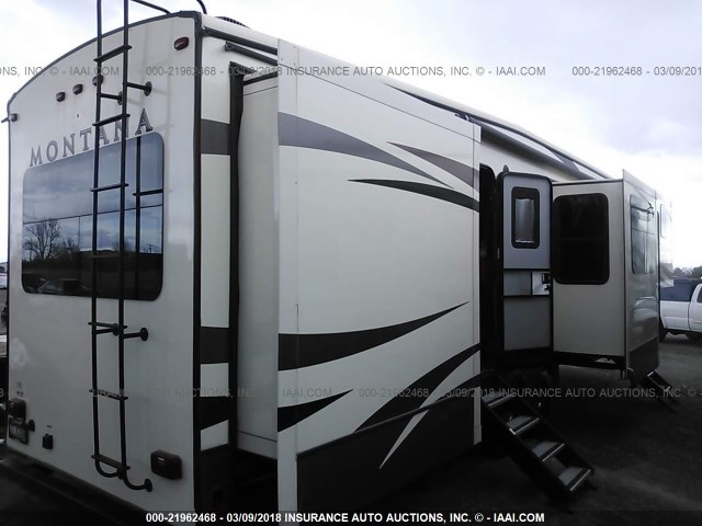 4YDF38220J4700056 - 2018 KEYSTONE MONTANA3820FK  WHITE photo 4