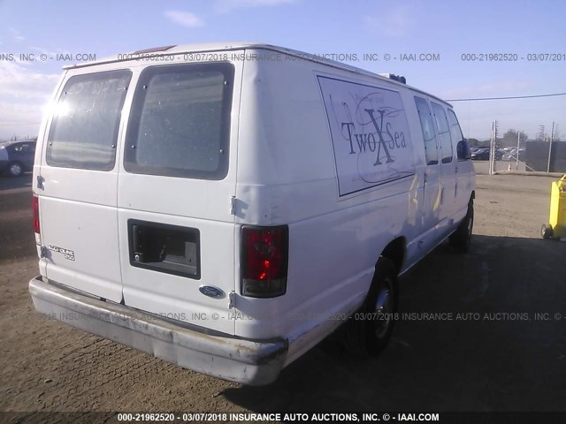 1FTNS24L8WHA32821 - 1998 FORD ECONOLINE E250 SUPER DUTY VAN WHITE photo 4