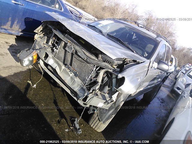 1J4GW48N6YC238492 - 2000 JEEP GRAND CHEROKEE LAREDO GRAY photo 2