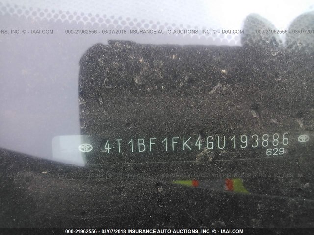 4T1BF1FK4GU193886 - 2016 TOYOTA CAMRY LE/XLE/SE/XSE WHITE photo 9