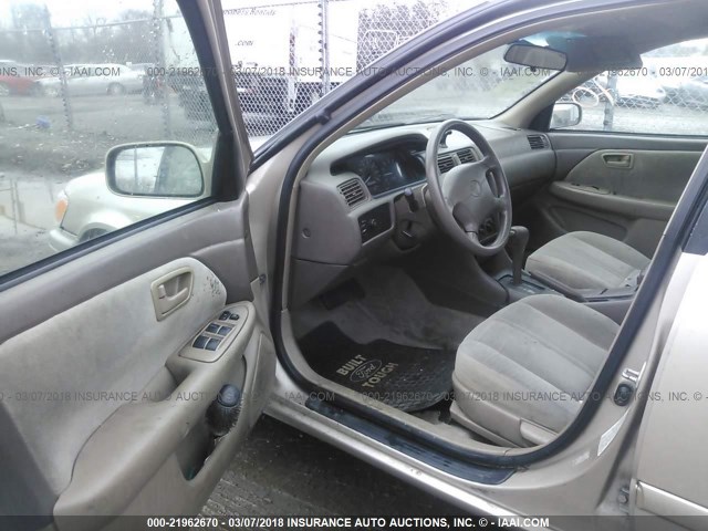 4T1BG22K41U117844 - 2001 TOYOTA CAMRY CE/LE/XLE 棕色 照片 5