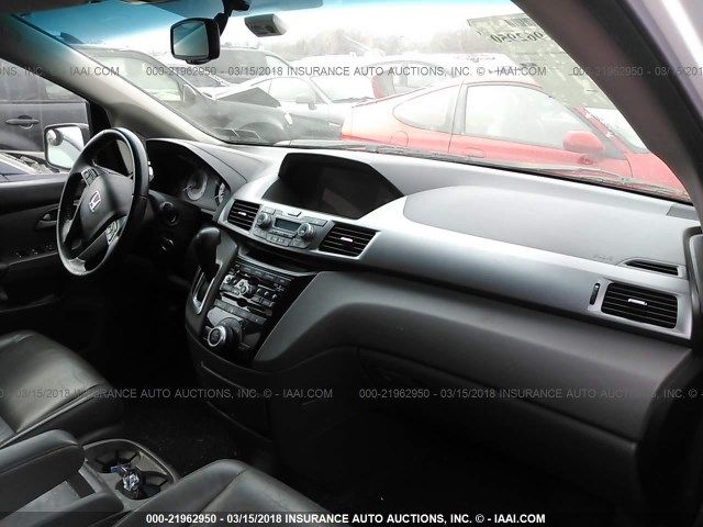 5FNRL5H64CB111936 - 2012 HONDA ODYSSEY EXL თეთრი ფოტო 5