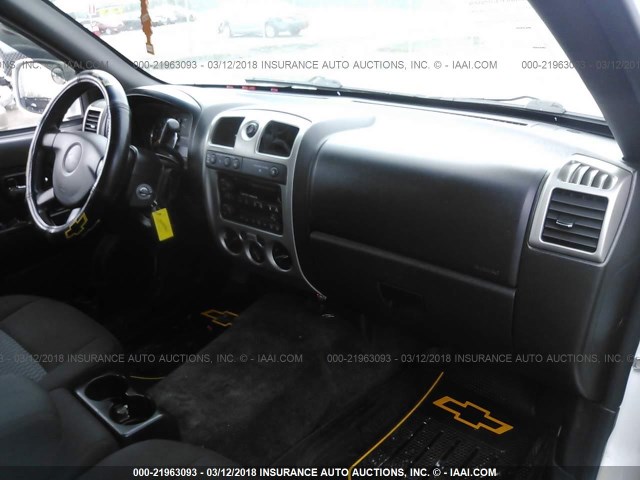 1GCJTCDE3A8113026 - 2010 CHEVROLET COLORADO LT WHITE photo 5