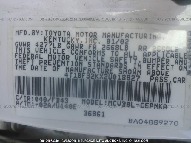 4T1BF32KX2U018827 - 2002 TOYOTA CAMRY LE/XLE/SE თეთრი ფოტო 9