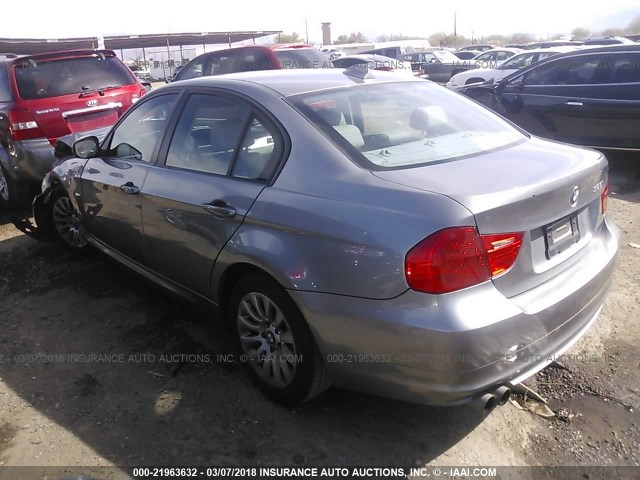 WBAPH57529NL77688 - 2009 BMW 328 I SULEV GRAY photo 3