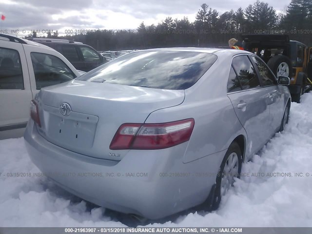4T1BE46K67U074371 - 2007 TOYOTA CAMRY NEW GENERAT CE/LE/XLE/SE SILVER photo 4