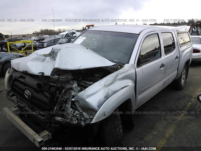 5TELU42N58Z496300 - 2008 TOYOTA TACOMA DOUBLE CAB SILVER photo 2