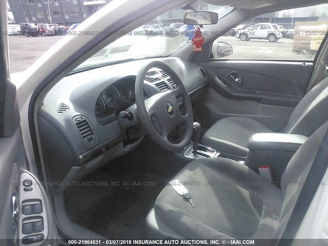 1G1ZS58F78F138661 - 2008 CHEVROLET MALIBU LS თეთრი ფოტო 5