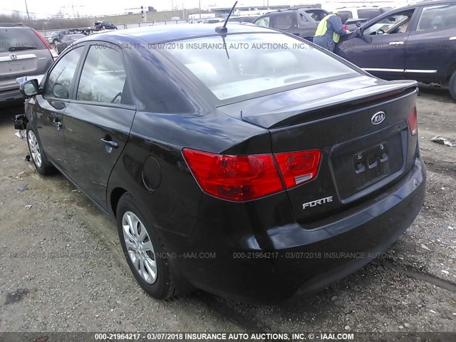 KNAFT4A23D5708273 - 2013 KIA FORTE LX BLACK photo 3