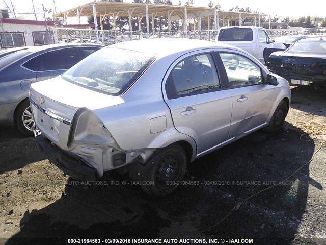 KL1TD5DE1BB138892 - 2011 CHEVROLET AVEO LS/LT 银色 照片 4
