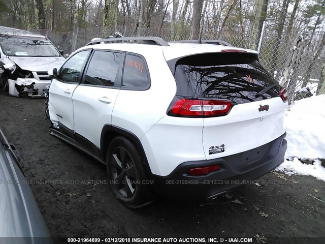 1C4PJMCB0GW289758 - 2016 JEEP CHEROKEE LATITUDE WHITE photo 3