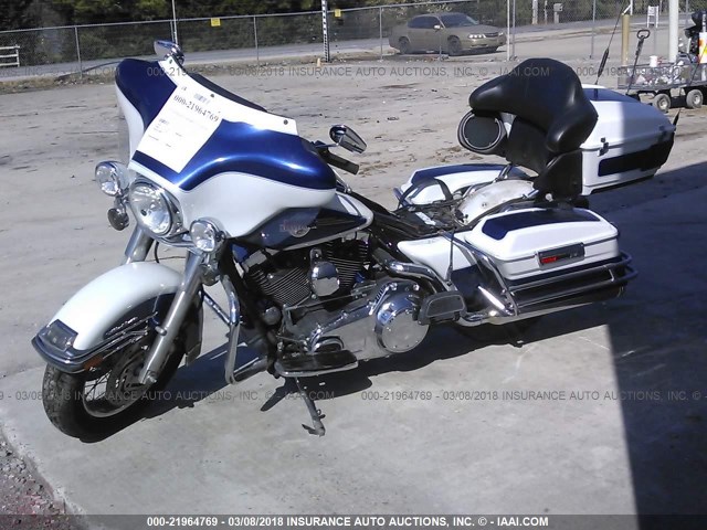 1HD1FC4147Y714327 - 2007 HARLEY-DAVIDSON FLHTCUI WHITE photo 2