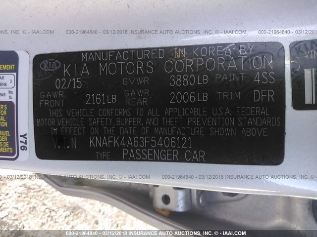 KNAFK4A63F5406121 - 2015 KIA FORTE LX SILVER photo 9