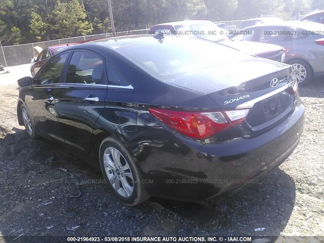 5NPEC4AC0CH403223 - 2012 HYUNDAI SONATA SE/LIMITED BLACK photo 3