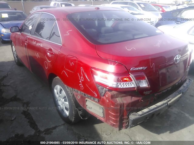 4T1BF3EK6BU136692 - 2011 TOYOTA CAMRY SE/LE/XLE Красный фото 3