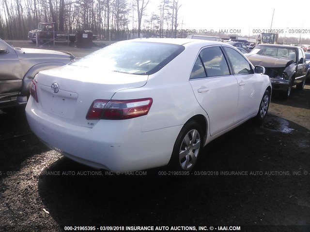 4T1BE46K08U749990 - 2008 TOYOTA CAMRY CE/LE/XLE/SE WHITE photo 4