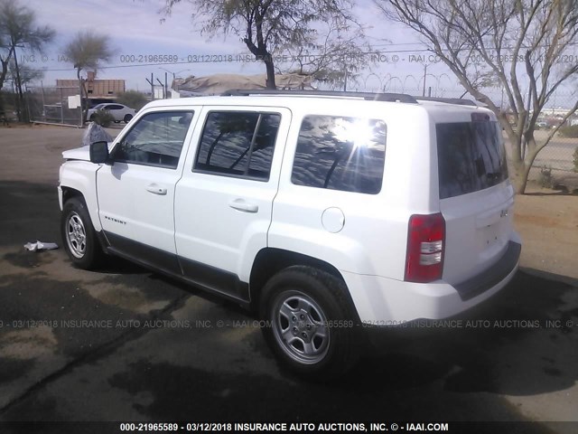 1C4NJPBA3DD245844 - 2013 JEEP PATRIOT SPORT WHITE photo 3