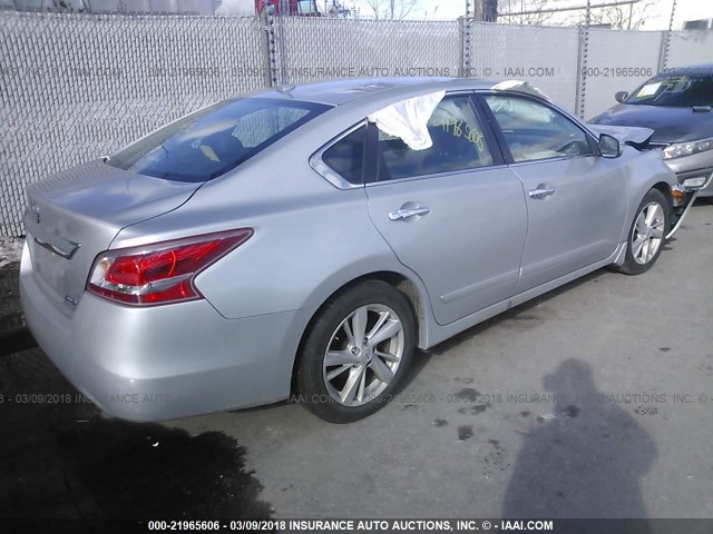 1N4AL3AP6DN571015 - 2013 NISSAN ALTIMA 2.5/S/SV/SL GRAY photo 4