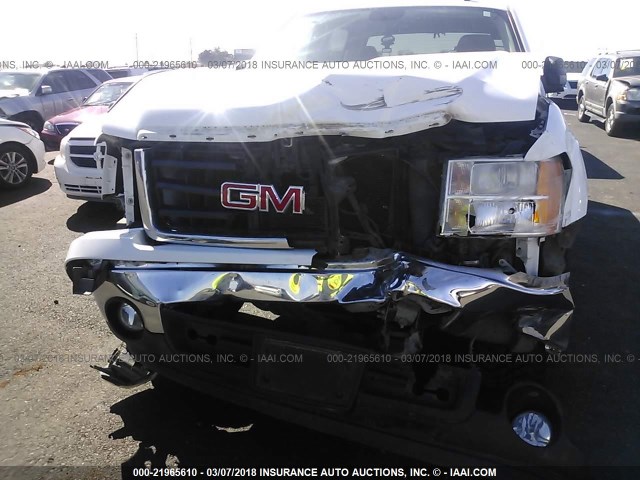 3GTEK13M08G125771 - 2008 GMC SIERRA K1500 WHITE photo 6