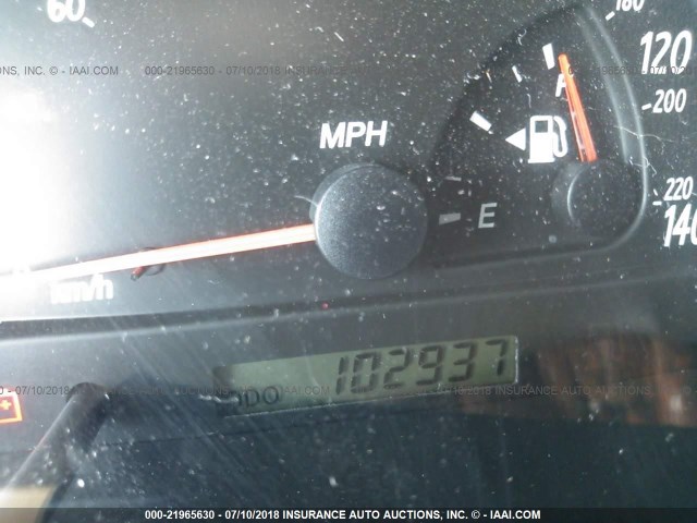 4T1BE32K22U584015 - 2002 TOYOTA CAMRY LE/XLE/SE 金色 照片 7